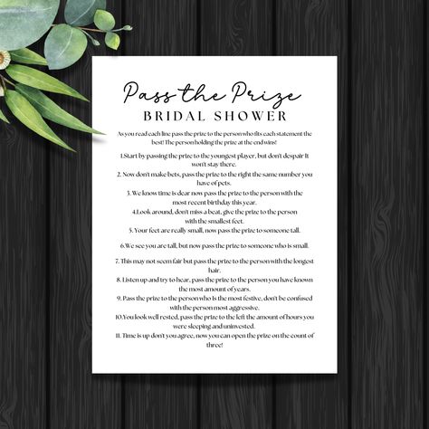 Bridal Shower Pass The Poem Game, Pass The Poem Bridal Shower Game, Pass The Prize Bridal Shower Game, Wedding Bouquet Toss, Pass The Parcel Game, Wedding Shower Activities, Pass The Parcel, Bohemian Bridal Shower, Game Wedding