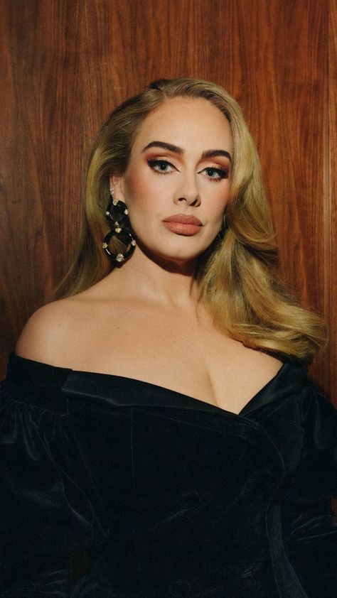 Adele Body, Adele Makeup, Adele Hair, Women Singers, Adele Wallpaper, Adele Photos, Adele Hello, Adele Adkins, Slay Girl