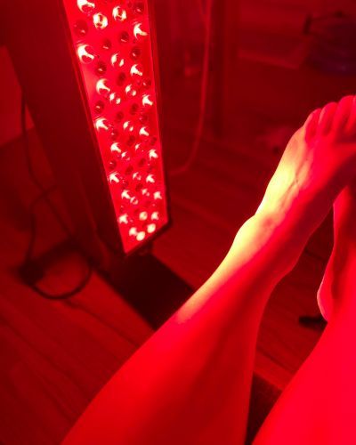 Full Body Red Light Therapy, Near Infrared Light Therapy, Red Light Sauna, Infrared Therapy, Led Red Light Therapy Skin Care, Red Led Light Therapy, Clearlight Sauna, Infrared Light, Smile Teeth