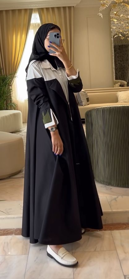 Inner Outfit Ideas, New Model Abaya 2023, Trendy Abaya Design 2024, Modern Abaya Black, Modern Abaya Casual, Abaya Designs 2023, Abaya Fashion Black, Abaya Fashion Modern, Stylish Abaya Designs