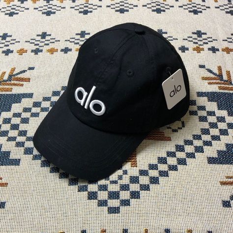 ALO YOGA women's cap can be adjusted Yoga Accessories, Alo Yoga, Caps For Women, Yoga Women, Black White, Yoga, Brand New, Black And White, Hats