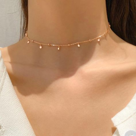 Simple choker gold indian