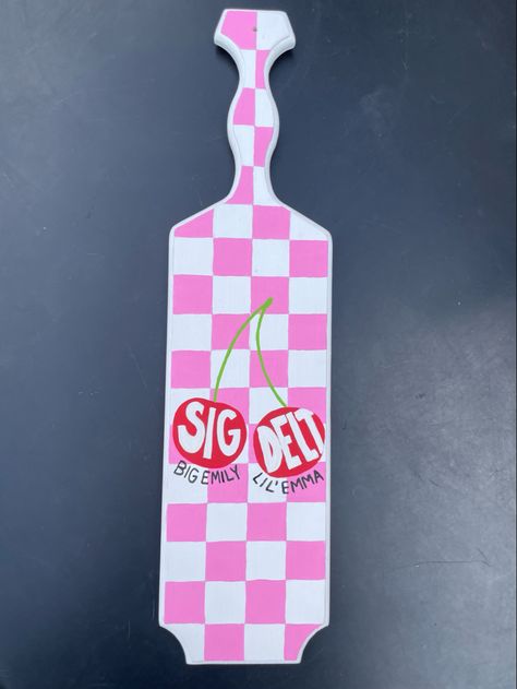 Trendy Sorority Paddle, Paddle Board Painting Ideas, Sorority Big Plaques, Paddle Board Ideas Sorority, Funny Sorority Paddles, Big Lil Paddles Ideas, Sorority Paddles Aesthetic, Easy Sorority Paddles, Fraternity Paddles Big Little