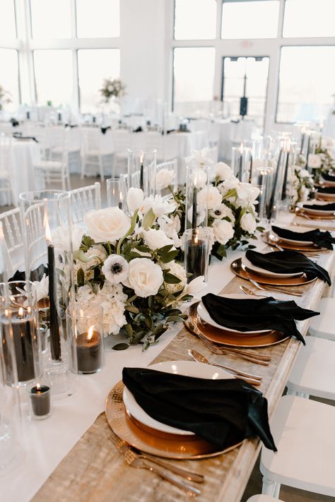 Casa Blanca Wedding Theme, Sleek Wedding Aesthetic, Black And White September Wedding, Black White Gold Wedding Flowers, Wedding Colors Black White Gold, Black Cream And Gold Wedding Decor, Champagne Black Wedding Theme, Black Copper White Wedding, Modern Minimalist Bridal Shower Decor