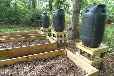 A wonderful DIY tutorial with beautiful pictures and excellent instructions for a rain barrel setup for watering a raised-bed garden.  http://christinehennessey.blogspot.com/2012/04/how-to-make-rain-barrel.html Rain Barrel System, Survival Gardening, Rain Barrel, Have Inspiration, Homestead Survival, Veggie Garden, Growing Food, Farm Gardens, Raised Garden