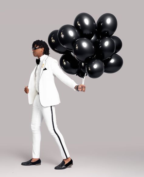 Luxury Photoshoot Ideas, Birthday Photoshoot With Balloons, Photoshoot With Balloons, Prom Pants, Birthday Photoshoot Ideas Boys, 30th Birthday Photoshoot, 2000s Photoshoot, Senior Portrait Outfits, 30th Birthday Men