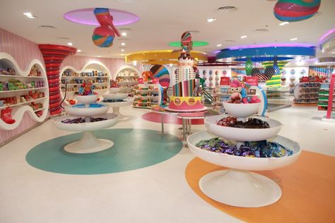 Candy Store Interior, Candy Shop Design, Toy Shop Display, Toy Store Design, Candy Store Design, Candy Stores, Candy Shops, Kids Cafe, Riyadh Saudi Arabia