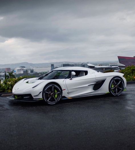 Koenigsegg Jesko, Bespoke Cars, Racing Wheel, Koenigsegg, Car Ride, Car Videos, Car Photography, Car Lover, Car Car