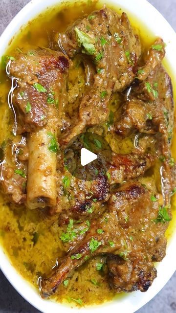 Rutba Khan on Instagram: "Mutton Afghani Recipe 🤤  Follow @rutbakhankitchen_ for more such easy recipes   #afghanimutton #afganimutton #rutbakhankitchen #afghani #muttonrecipes #foryou #mutton #reelsinstagram #reelsvideo #reels #reel #recipe #afghanifood #food #afghanigosht #cooking #eidrecipes #instagramreels #muttongravy #muttonafghani #eidspecial" Pakistani Mutton Recipes, Afghani Mutton Recipe, Easy Mutton Recipes, Mutton Gravy Recipe, Mutton Recipes Indian Gravy, Afghani Chicken Recipe, Indian Recipes Videos, Motton Receipe, Beef Recipes Indian