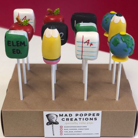 Back To School Cakepops, Teacher Cake Pops, Teacher Graduation Cakes, Back To School Cake Pops, Teacher Graduation Party, Boxing Ideas, Table Treats, Chocolate Goodies, Dipped Treats