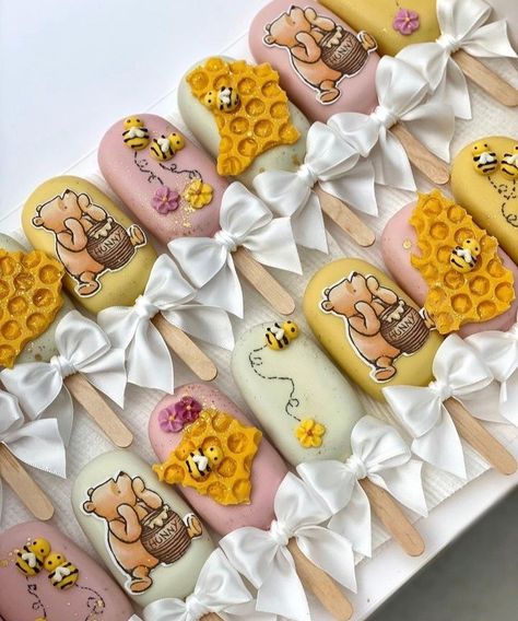 Winnie The Pooh Popsicles, Winnie The Pooh Deserts, Winnie The Pooh Cakesicles, Bridal Shower Cakesicles, Pooh Cakesicles, Winnie The Pooh Cake Pops, Baby Shower Reveal Ideas, Unique Gender Reveal Party Ideas, Gender Reveal Baby Shower Themes