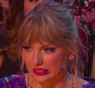 Taylor Swift Reaction Pics, Taylor Swift Reaction, Mind Ya Business, Taylor Swift Fotos, Taylor Smith, Estilo Taylor Swift, Reaction Images, Swift Photo, Taylor Swift Funny