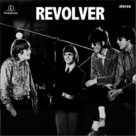 Revolver, Back Cover as The Front Cover, The Beatles Revolver Beatles, Patty Boyd, Senior Cords, The Beatles Revolver, Beatles Poster, Beatles Albums, Beatles Art, Iconic Album Covers, Rock And Roll Bands