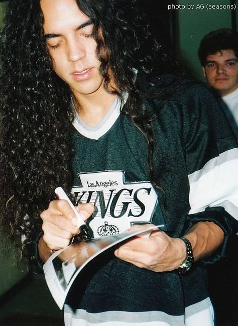 MIKE INEZ 90s Pretty, William Duvall, Rock Guys, Sean Kinney, Mike Inez, Mike Starr, Wanna Call, Metal Musicians, Mad Season