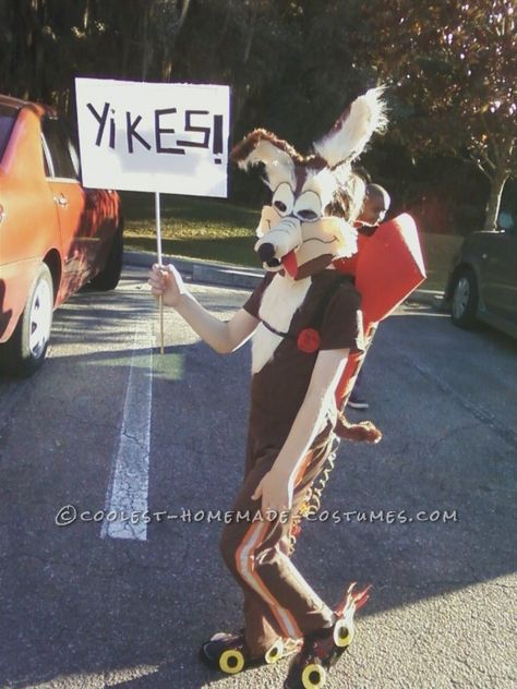 Super Genius Wile E. Coyote Costume Coyote Costume, Homemade Costumes For Boys, Homemade Costumes For Kids, Costumes For Boys, Halloween Costumes 2014, Wile E Coyote, Homemade Costume, Cartoon Costumes, Costume Works