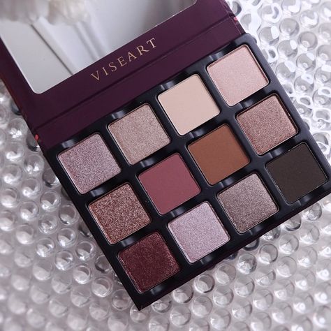 Viseart Palette, Sephora Dior, Project Pan, Makeup Flatlay, Best Eyeshadow Palette, New Eyeshadow Palettes, Cranberry Color, Skincare Aesthetic, Eyeshadow Pallets