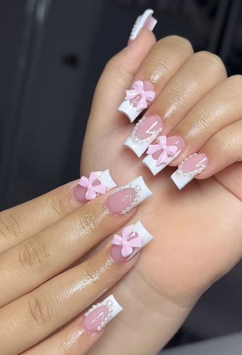 ₊˚ෆ Follow me for more 𐙚 visit my boards ₊˚ෆ Nails For December Holidays, Pastel Hello Kitty Nails, French Tip Pink Base, Nail Ideas For December, Trendy Nail Ideas Acrylic, Nails For December, Baddie Nail Ideas, Glittery Acrylic Nails, Jamaica Nails