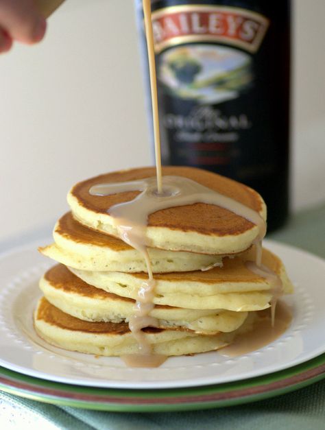 Irish Cream Pancakes Irish Pancakes, Pub Recipes, Breakfast Cravings, Comidas Aesthetic, Baileys Irish Cream Recipes, Irish Cream Recipe, Irish Foods, Cream Pancakes, Irish Cheddar