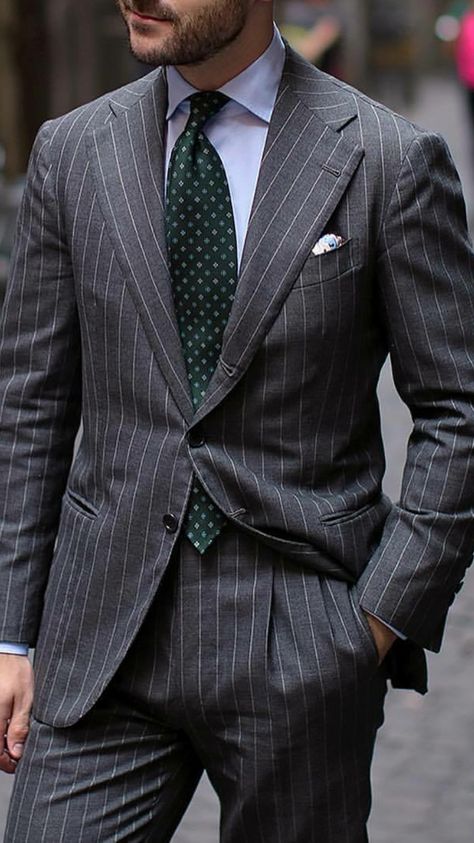 Gray Pinstripe Suit Men, Charcoal Pinstripe Suit, Grey Pinstripe Suit Men, Italy Outfits Men, Grey Pinstripe Suit, Dark Gray Suit, Stripe Suit, Dapper Outfit, British Style Men