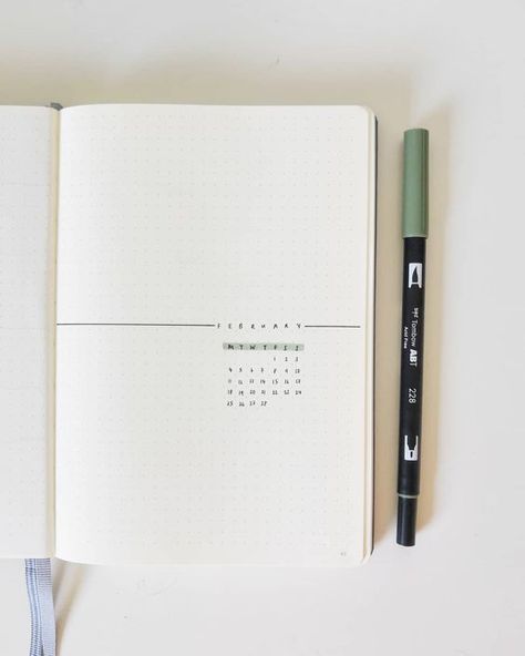 Minimalist Bullet Journal Layout, Minimalist Bullet Journal, Bullet Journal Minimalist, Bullet Journal Monthly Spread, Creating A Bullet Journal, Bullet Journal Weekly Spread, Bullet Planner, Bullet Journal Aesthetic, Bullet Journal Notebook