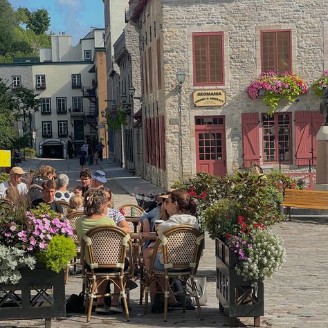 outside café la maison smith notre-dame in quebec city #travel #aesthetic #cafe #coffee #quebec #canada #spring #tourism #french #flowers #peoplewatching Old Quebec City Aesthetic, Quebec Aesthetic, City Travel Aesthetic, 2025 Goals, Aesthetic Cafe, Old Quebec, French Flowers, People Watching, Cafe Coffee