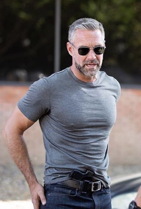 Jay Harrington, Railing Designs, Older Mens Hairstyles, Grey Hair Men, Stair Railing Design, Handsome Older Men, Mens Casual Outfits Summer, Exude Confidence, Grooming Routine