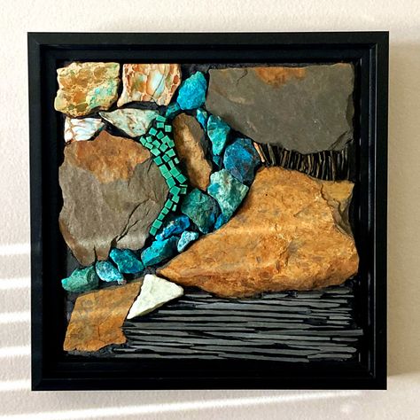 Smalti Mosaic, Stone Mosaic Art, Slate Mosaic, Slate Art, Love Of Nature, Panels Wall, Colored Stones, Mosaic Designs, Stained Glass Mosaic