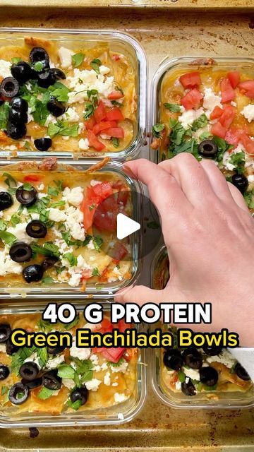 Lisa B on Instagram: "High protein chicken enchilada bowls #highprotein #mealprep #easyrecipeideas #easymeals #baristric #easymealprep" Enchilada Bowls, Protein Dishes, High Protein Chicken, Low Carb Enchiladas, Enchiladas Healthy, High Protein Dishes, Chicken Protein, High Protein Dinner, High Protein Meal Prep