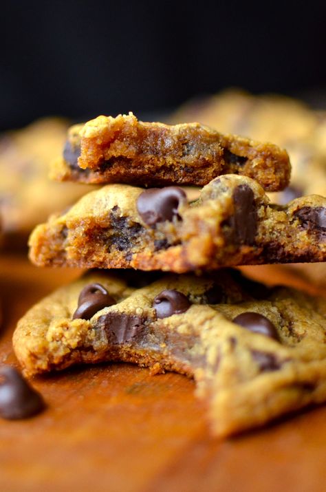 Butternut Bakery, Fall Cookie Recipes, Pumpkin Chocolate Chip, Pumpkin Chocolate Chip Cookies, Chewy Chocolate Chip Cookies, Pumpkin Chocolate Chips, Homemade Pumpkin, Pumpkin Cookies, Pumpkin Chocolate