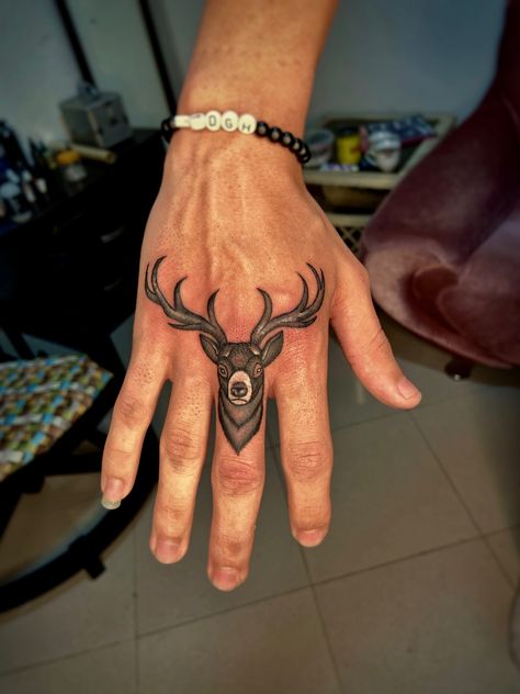 Tatto deer Finger Tattoos, Cinnamon Sticks, Persian, Deer, Tattoos, Quick Saves