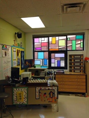 High School Art Room, Art Classroom Organization, Elementary Art Classroom, Classroom Window, Teachers Room, Art Classroom Decor, High School Classroom, New Classroom, High School Art