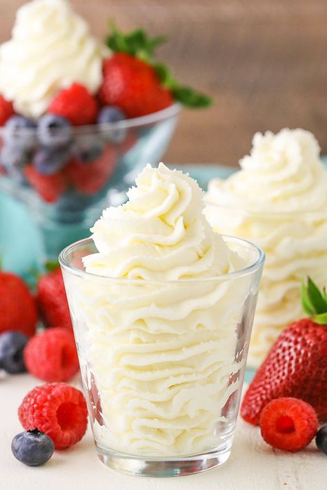 This Stabilized Mascarpone Whipped Cream is easy to make and perfect for frosting cakes, topping pies, eating with fruit - or even just by the spoonful! #whippedcream #mascarpone Whipped Mousse Recipes, Marscapone Cream Cheese Filling, Marscapone Crepe Filling, Marscapone Filling For Cakes, Marscapone Whipped Cream Filling, Mascarpone Cream Filling, Mascarpone Mousse Recipes, Mascarpone Filling Recipes, Easy Marscapone Recipes