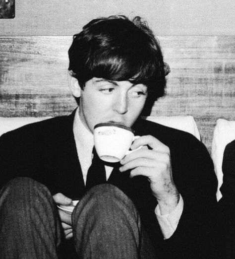 Golden Slumbers, Paul Mccartney, Your Eyes, Tea Time, Drama, Tea, White, Black