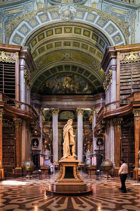 Library Vienna, Austrian National Library, Hofburg Palace, Baroque Interior, Baroque Period, Old Libraries, Dream Library, Beautiful Library, National Library