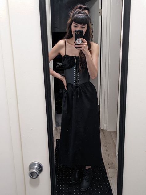 Slip Dress With Corset, Dress And Corset Outfit, Black Summer Dress, Corset Outfit, Dress With Corset, Dress Corset, Summer Black Dress, Dress Winter, Corset Belt