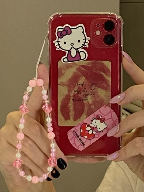 Helo Kity, Anime Phone Cases, Clear Phone Case Design, Diy Hello Kitty, Phone Case Diy Paint, Diy Phone Case Design, Hello Kitty Phone Case, Capas Samsung, Creative Iphone Case