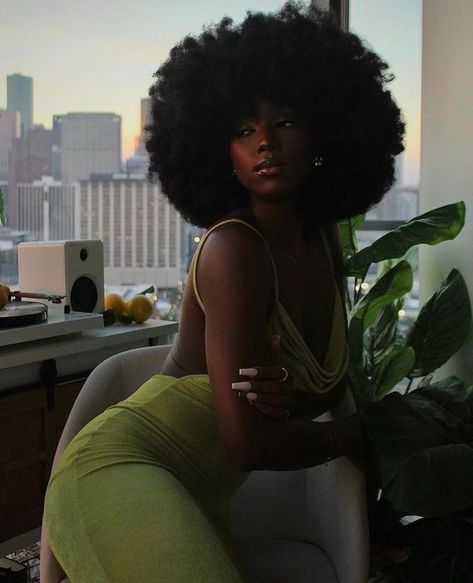 Image For Profile, Being Mary Jane, Feminine Black Women, Guillain Barre, Big Afro, Dark Skin Beauty, Dark Skin Women, Love Yourself First, Afro Hairstyles