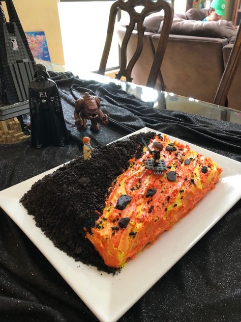 Nerdy Birthday Cakes, High Ground Cake, High Ground Star Wars, Star Wars Themed Birthday Party, Luca Birthday, Star Wars Birthday Cake, Star Wars Cake, High Ground, Star Wars Birthday Party