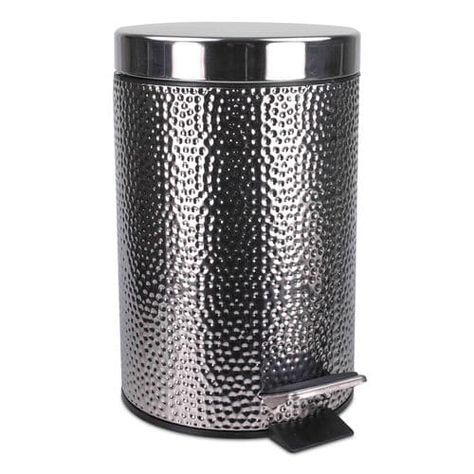 This bathroom wastebasket is made stainless steel with a hammered finish, features a 3-liter capacity, and a fully-integrated step pedal operated lid to keep germs off your hands. Non-skid base keeps the bin in place when using the step pedal. Stainless Steel Bathroom Accessories, Bathroom Waste Basket, Metal Trash Cans, Bathroom Trash Can, Basket With Lid, Waste Bin, Stainless Steel Bathroom, Home Basics, Trash And Recycling Bin