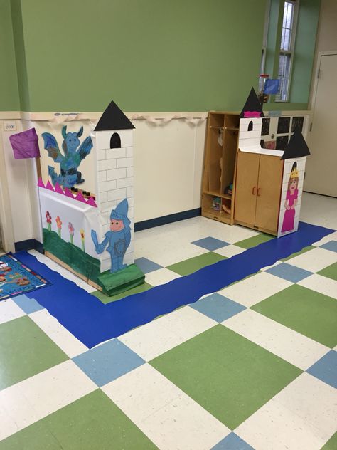 Preschool Castle for our Dramatic Play. Filled the wall with pictures of th kids as a king or queen Princess Dramatic Play, Nursery Rhyme Dramatic Play, Castle Pretend Play, Kings Queens And Castles Preschool, Castle Dramatic Play Preschool, Imagination Theme Preschool, Fairytale Dramatic Play, Fairy Tale Dramatic Play, Storybook Classroom