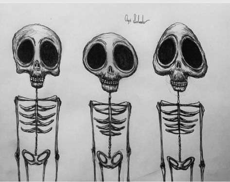 Scary Skeleton Drawing, Spooky Sketches Halloween, Spooky Love Drawings, Spooky Ink Drawing, Spooky Sketch Ideas, Scary Doodle Art, Halloween Drawings Ideas Scary, Skeleton Doodle Easy, Easy Spooky Drawings