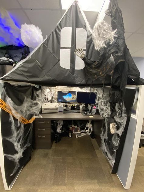 Halloween Office, Cubicle, Office Decor, Halloween Decorations, Desk, Halloween