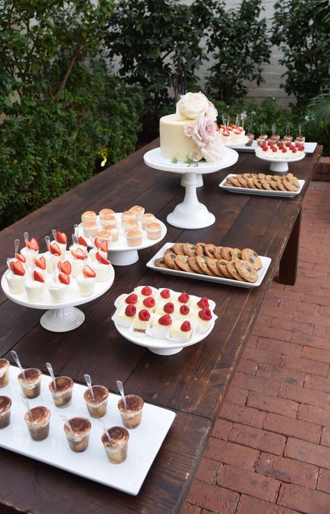 Simple Wedding Cake And Dessert Table, Wedding Cake Table Inspiration, Pastries Table Ideas, Party Table Desserts, All White Dessert Table Ideas, Pastry Bar Wedding, Cake And Fruit Table, Event Dessert Table, Small Wedding Cake And Dessert Table