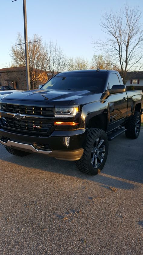 2016-2018 Silverado regular cab short box Z71 Z71 Silverado, Single Cab Silverado, Chevy Silverado Single Cab Wallpaper, Chevrolet Silverado 2015, Chevrolet Silverado 2016, Silverado Single Cab, Chevy Silverado Single Cab, 2005 Chevy Silverado 2500 Hd, 2001 Chevy Silverado 2500 Hd