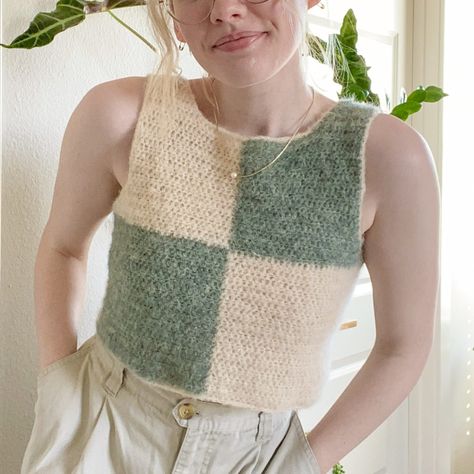 Sweater Vest As A Top, How To Knit Checkerboard Pattern, Checkerboard Crochet Sweater, Checkerboard Crochet Top, Free Vest Pattern Crochet, Free Crochet Patterns Tops For Women, Diy Knit Sweater Vest, Diy Crochet Sweater Vest, Crochet Pattern Sweater Vest