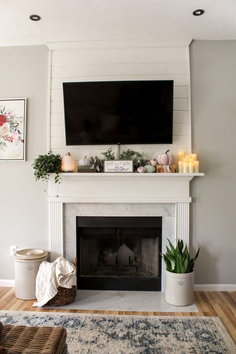 Bedroom Mantle Decor With Tv, Mantle Decor Tv Above, Fireplace Mantle Decor Under Tv, Simple Fireplace Decor With Tv, Plants On Mantle With Tv, Fireplace Styling With Tv, Fall Decor Under Tv, Mantel Under Tv Decor, Under Tv Mantle Decor