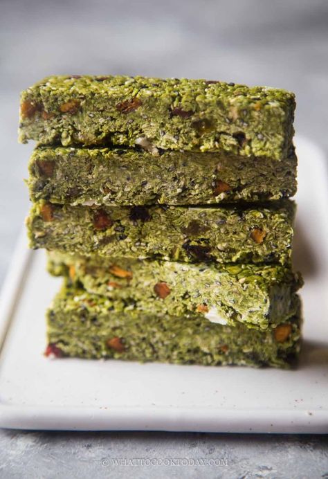 Matcha Sesame Coconut Granola Bar Granola Bar Aesthetic, Matcha Granola, Coconut Granola Bars, Matcha Coconut, Half And Half Recipes, Bar Aesthetic, Granola Bar, Healthy Snack Options, Matcha Powder