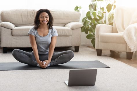 Do Virtual Yoga Classes Have the Same Social and Energetic Benefits? Kentish Town, Yoga Online, Yoga Community, Yoga Journal, Body Energy, Easy Yoga, Online Yoga, Yoga Classes, Yin Yoga