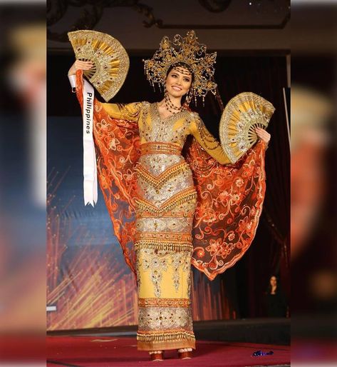 Traditional Filipino Clothing Pre Colonial, Singkil Costume, Precolonial Philippines Fashion, Pre Colonial Philippines Clothing, Precolonial Philippines, Philippines Clothes, Filipiniana Fashion, Filipina Fashion, Philippines Dress