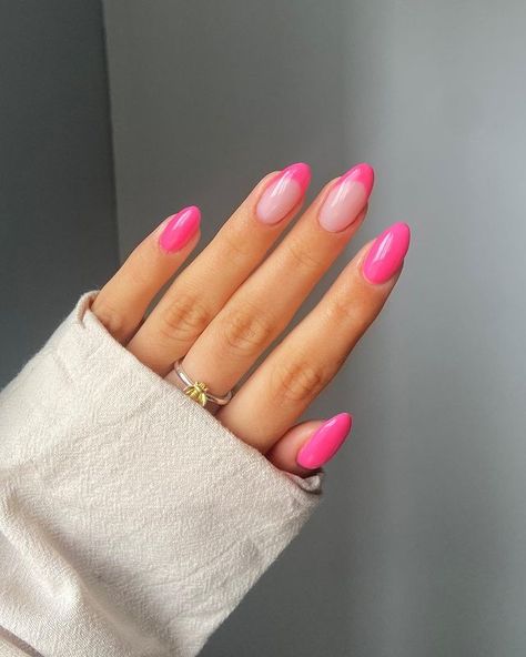 Future Nails, Pink Tip Nails, Unghie Sfumate, Pink Ombre Nails, Hot Pink Nails, Pink French, Short Acrylic, Thanksgiving Nails, Nails Spring